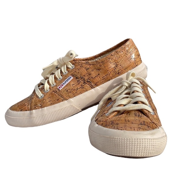 superga gold 39